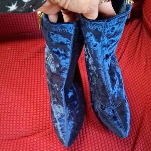 Elegant Blue Velvet Ankle Booties